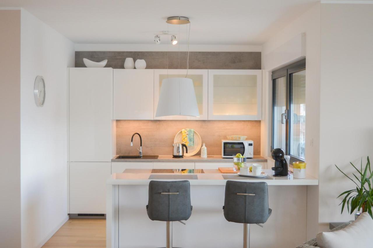Rova Apartment Malinska Bagian luar foto